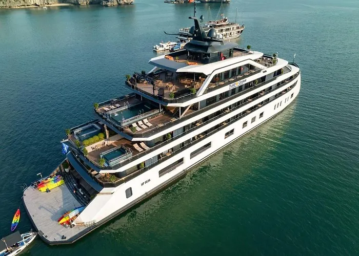 Botel Tulip Cruise By Hag Ha Long