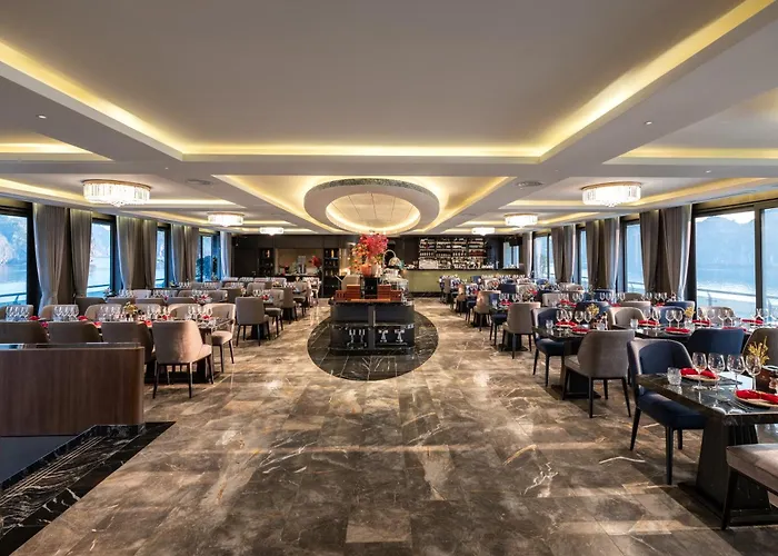 Tulip Cruise 5*